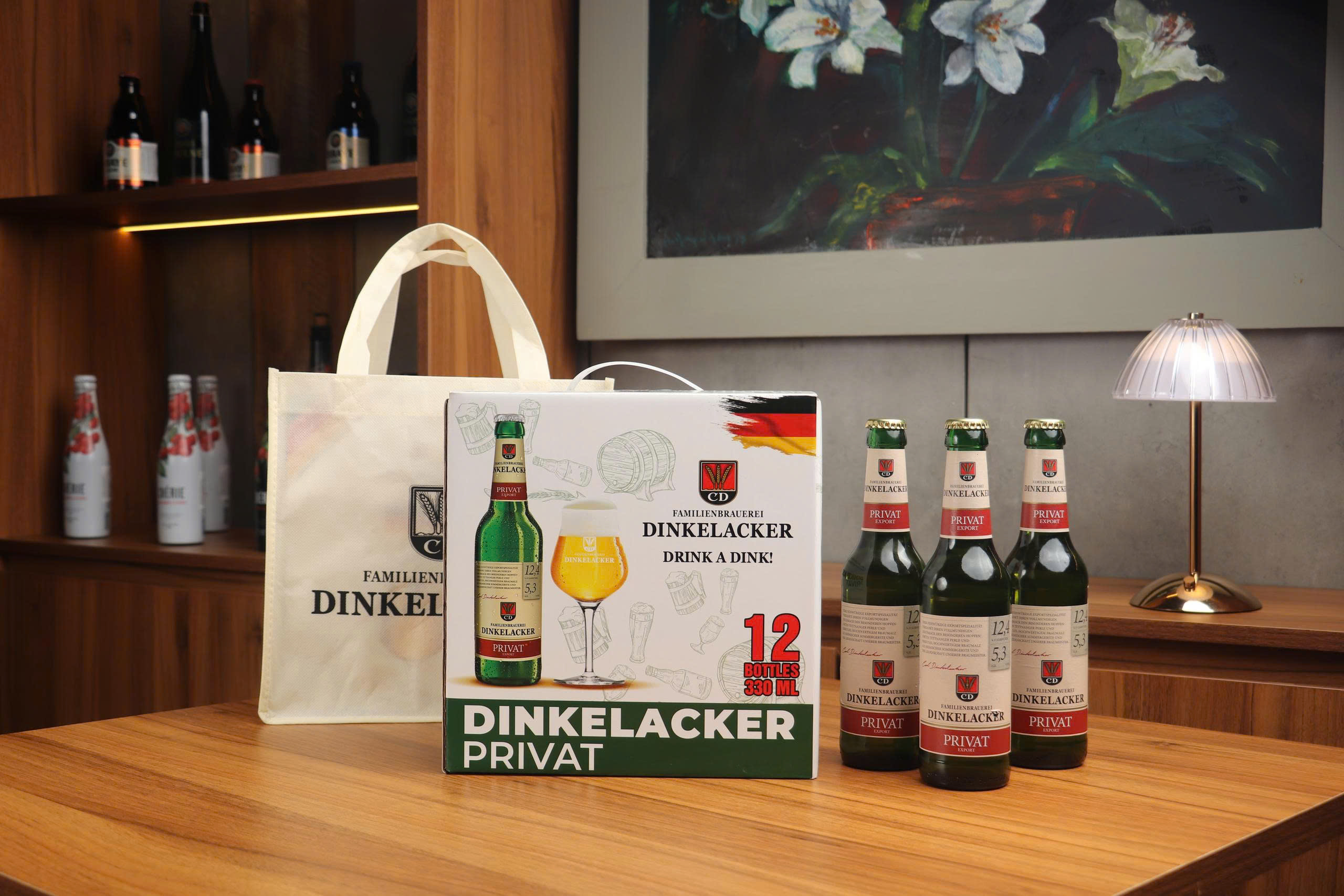 Hộp Quà Bia Đức Dinkelacker Privat 5.3% – 12 Chai 330ml